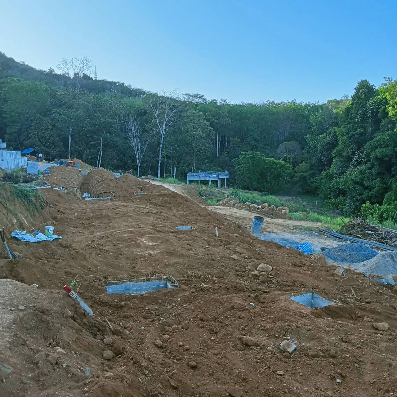 imgi_124_9DC55E0B9C6449B5EEA5C0C948B946CE8E854759