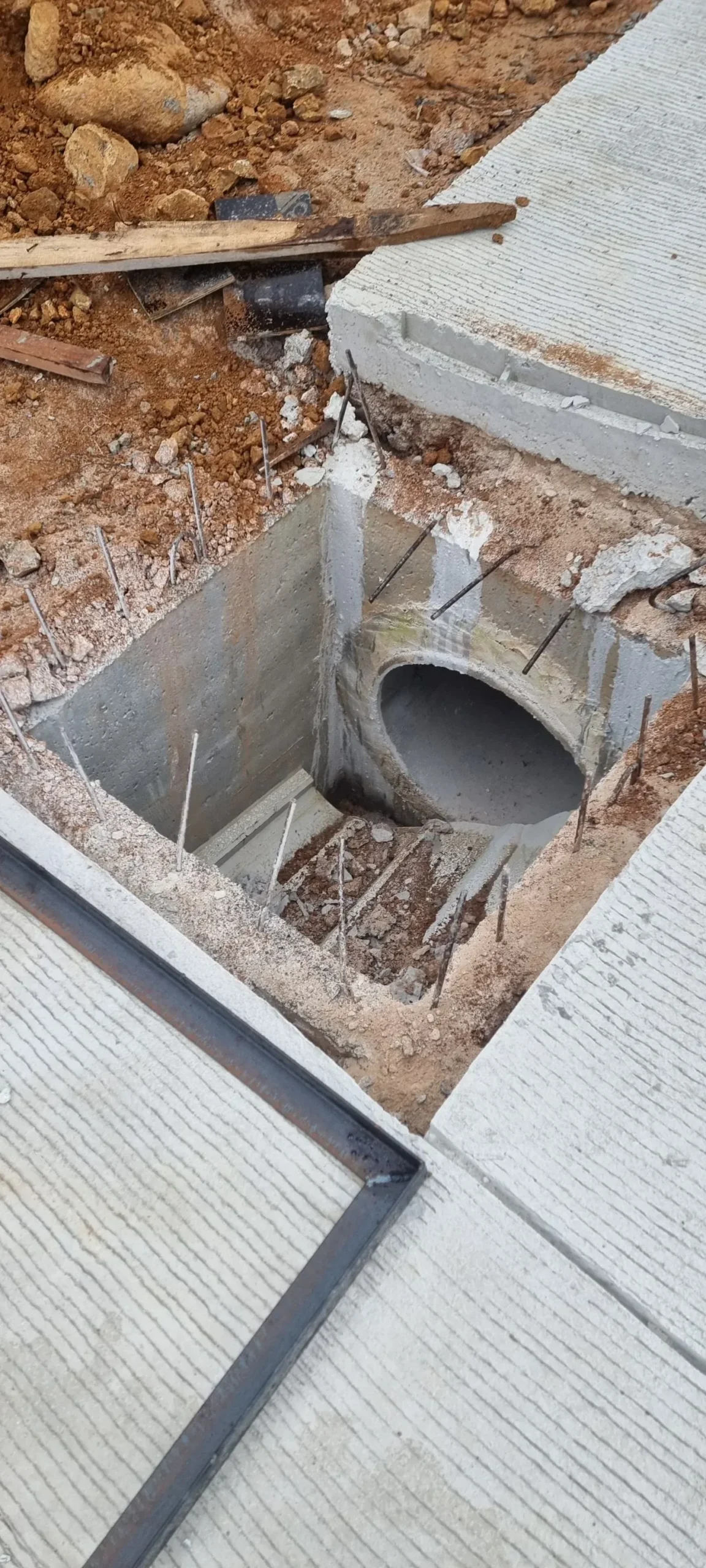 imgi_56_518935044031775018